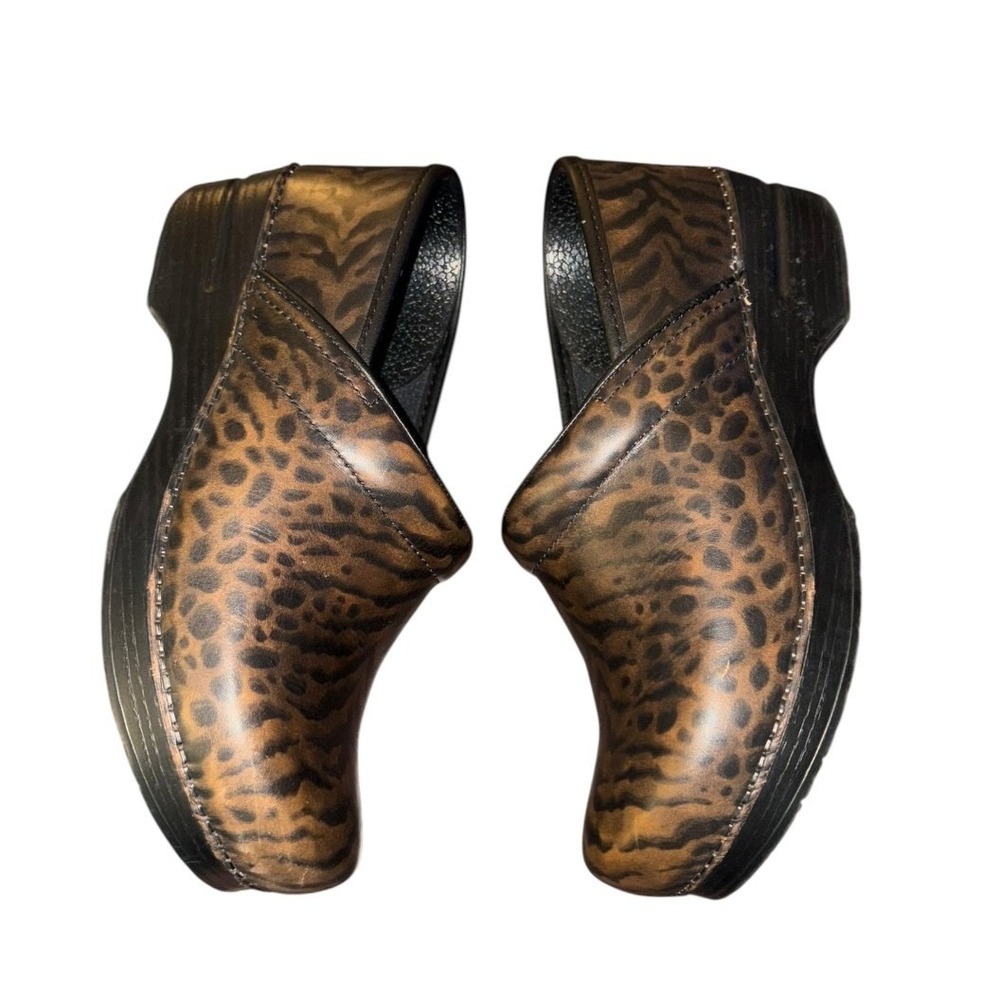 Dansko Clogs‎ Brush Off Animal Print Leather  sz 41 10.5-11 US Excellent